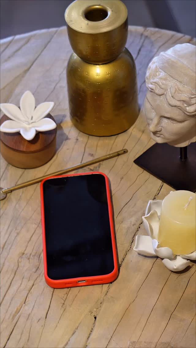 Instagram post from balthazar.deco. This post is in position 1.